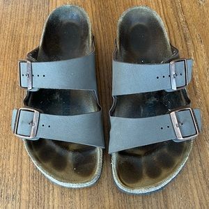 Birkenstock brown tan leather Arizona sandals